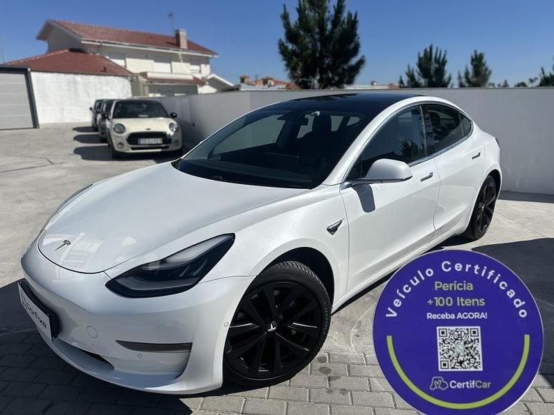 Branco Usado 2019 Tesla Model 3 Long Range Sedan | € 22.990 (Bom preço) - Imagem 1/4