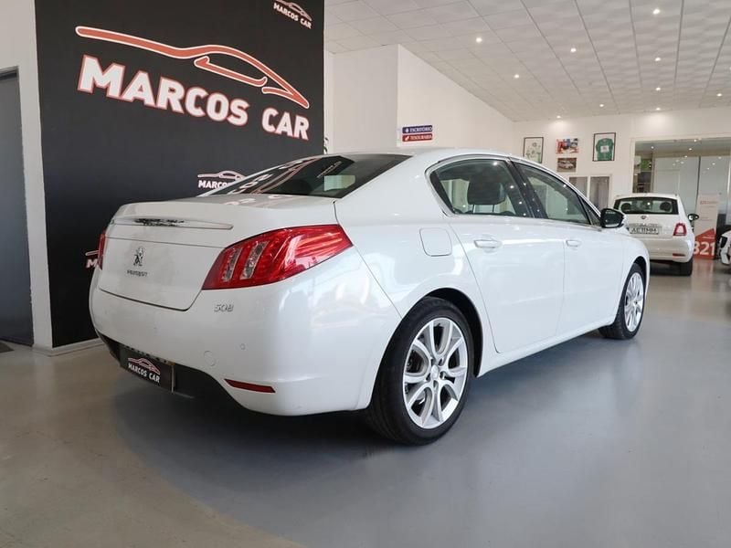 Branco Usado 2012 Peugeot 508 Access Sedan | € 9.700 (Preço elevado) - Imagem 1/1