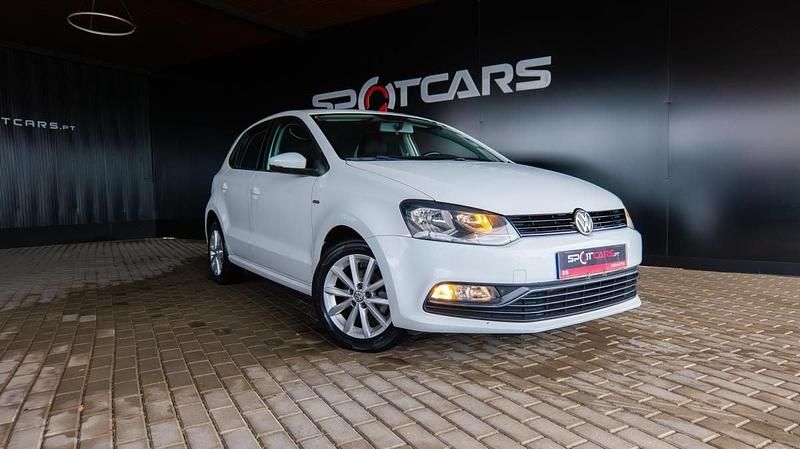 Branco Usado 2015 VW Polo | € 10.790 (Preço elevado) - Imagem 1/4