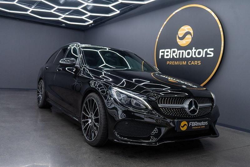 Preto Usado 2016 Mercedes C220 AMG line Carrinha | € 24.990 - Imagem 1/4