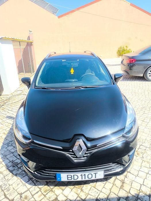 Usado 2017 Renault Clio IV Sedan | € 8.650 (Super Preço) - Imagem 1/4