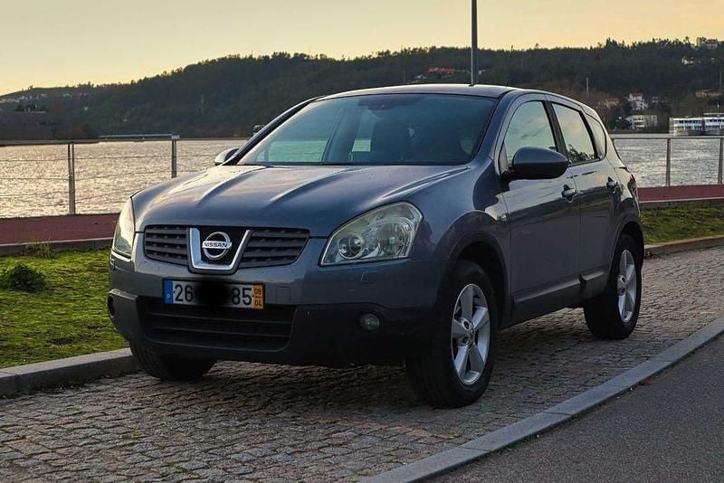 Usado Nissan Qashqai Tekna 106 HP (77 kW) 2008 SUV