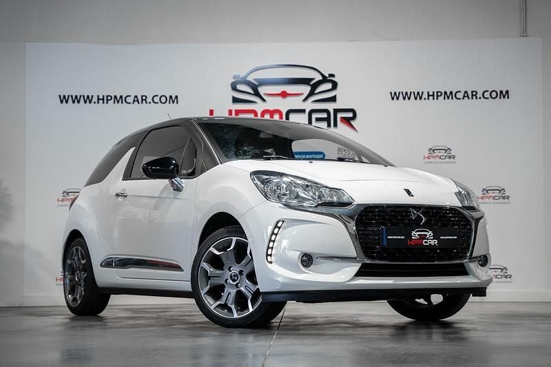 Branco Usado 2016 DS Automobiles DS3 Be Chic Citadino | € 11.900 (Preço elevado) - Imagem 1/4