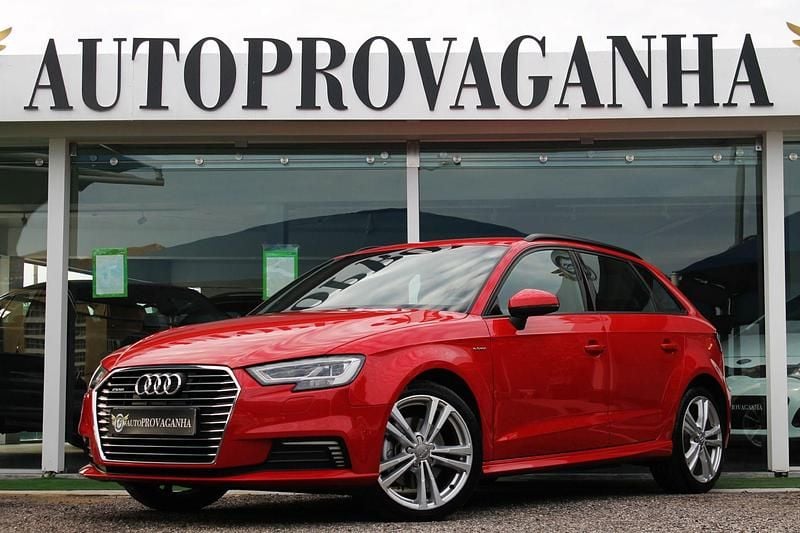 Usado Audi A3 e-tron S-Line 204 HP (150 kW) 2017 Vermelho Citadino