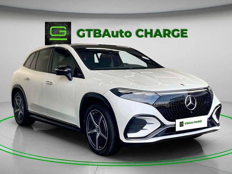 Branco Usado 2023 Mercedes EQS580 AMG line SUV | € 94.900 - Imagem 1/4