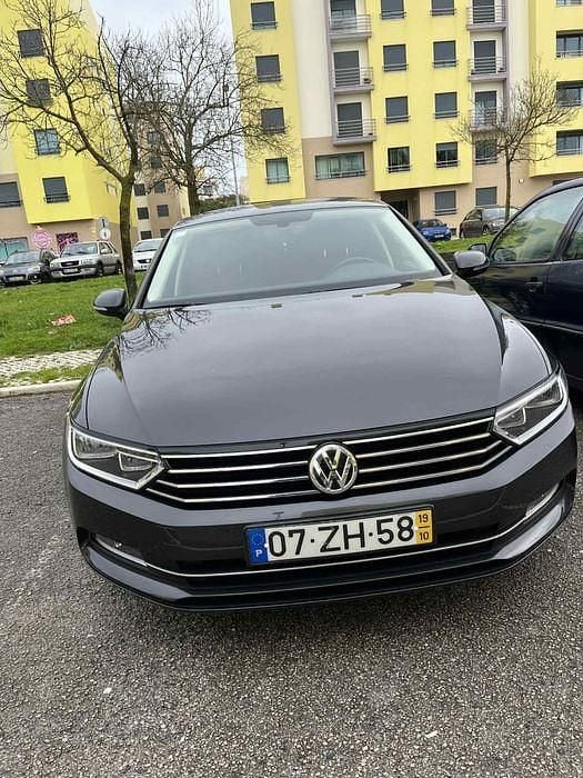 Usado 2019 VW Passat Sedan | € 17.000 (Preço elevado) - Imagem 1/4