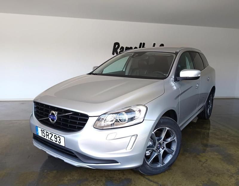 Cinzento Usado 2016 Volvo XC60 SUV | € 21.000 (Caro) - Imagem 1/4