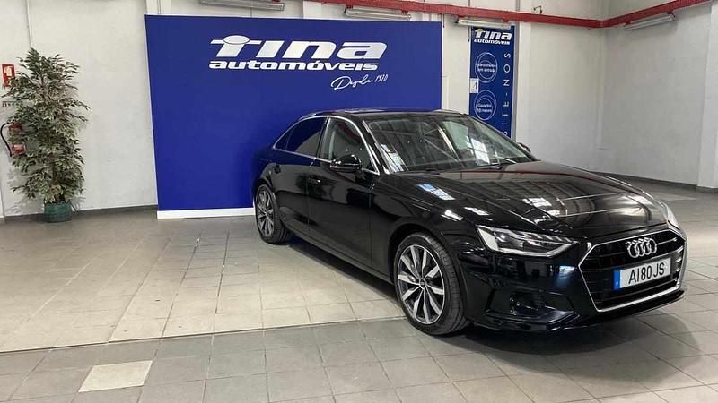 Usado Audi A4 163 HP (119 kW) 2021 Preto Sedan