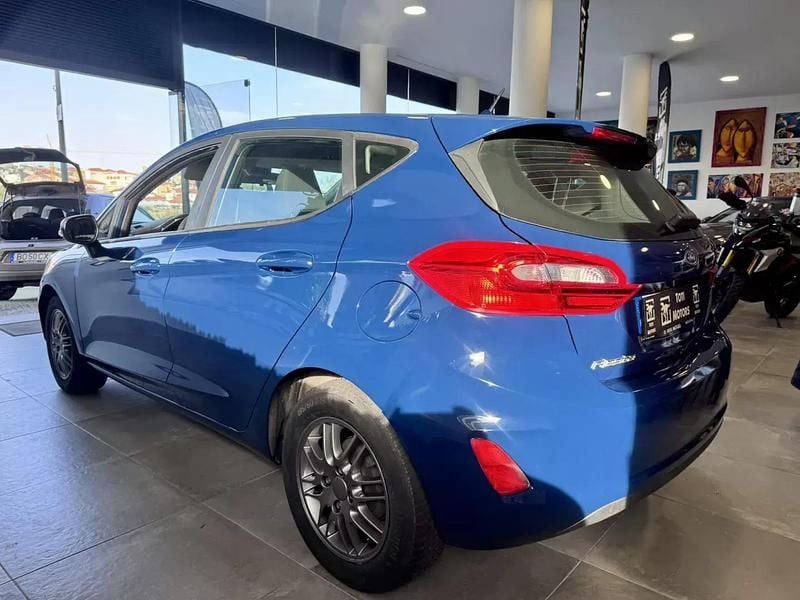 Usado Ford Fiesta 85 HP (62 kW) 2019 Azul Citadino