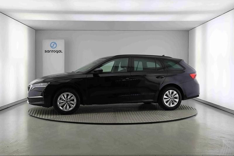 Novo Skoda Octavia Selection 116 HP (85 kW) 2026 Preto Carrinha