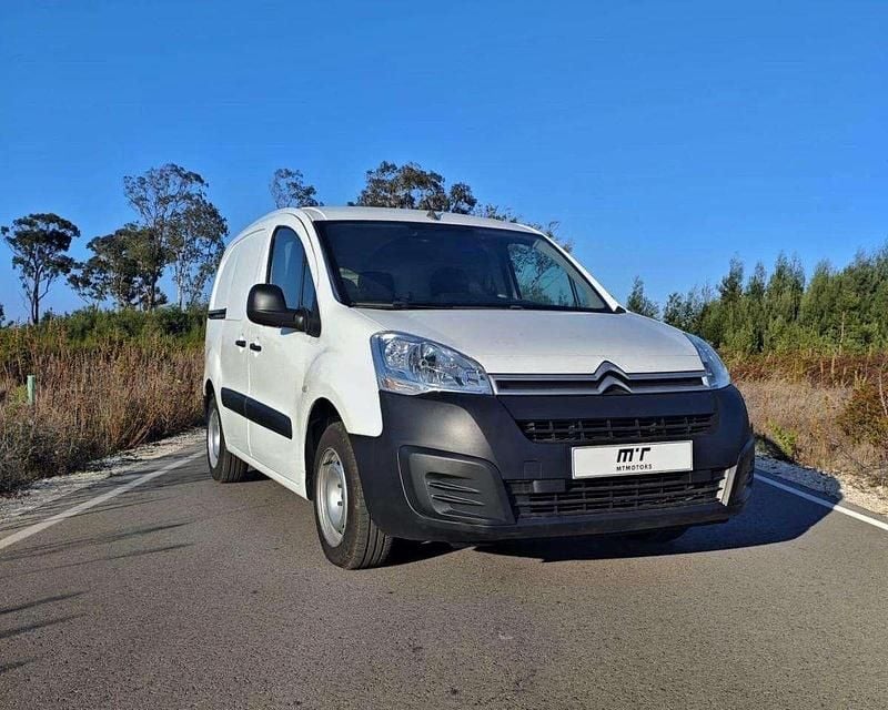 Branco Usado 2018 Citroën Berlingo Monovolume | € 8.990 (Super Preço) - Imagem 1/4