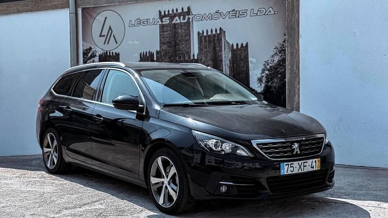 Preto Usado 2019 Peugeot 308 Carrinha | € 10.450 (Bom preço) - Imagem 1/4