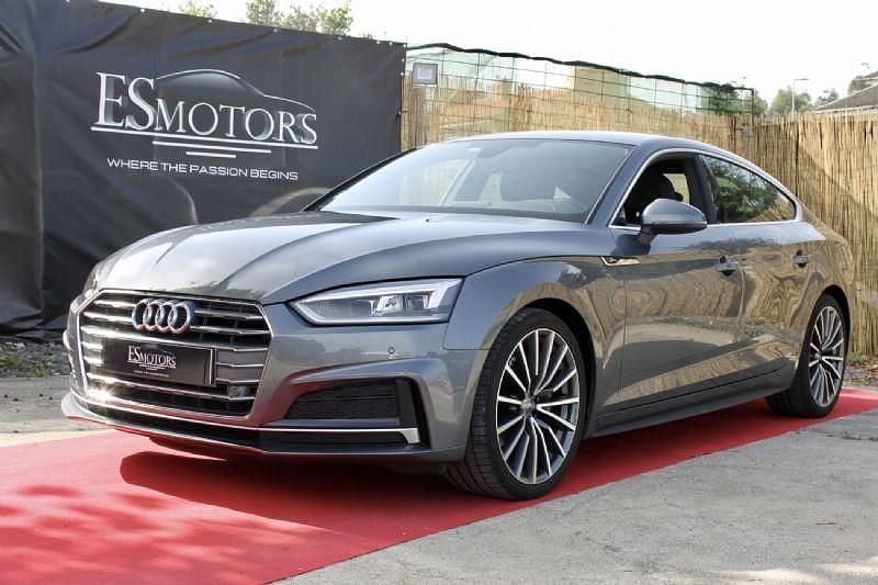 Cinza Usado 2019 Audi A5 Sportback S-Line Citadino | € 45.990 - Imagem 1/1