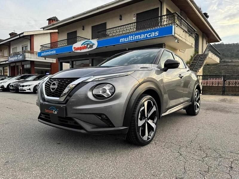 Cinza Usado 2023 Nissan Juke N-Connecta SUV | € 21.990 (Preço elevado) - Imagem 1/4