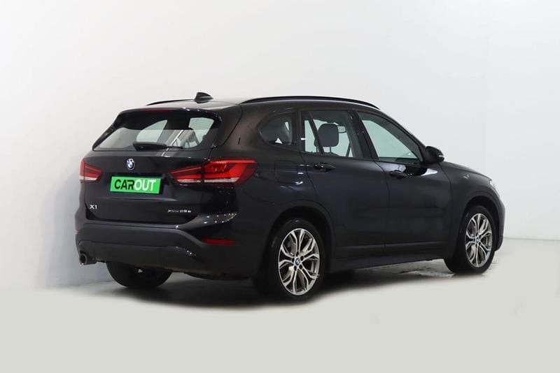 Usado BMW X1 220 HP (161 kW) 2021 Preto SUV