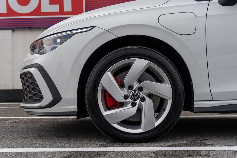 Usado VW Golf VII GTE 150 HP (110 kW) 2020 Branco