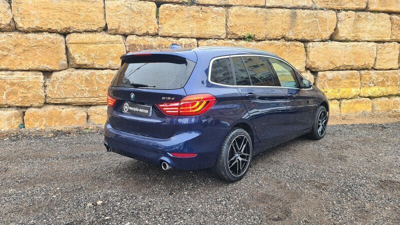 Usado BMW 218 Gran Tourer 150 HP (110 kW) 2019 Azul Monovolume