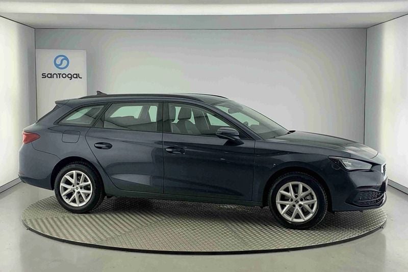 Cinzento Novo 2025 Seat Leon ST Style Carrinha | € 29.900 (Preço elevado) - Imagem 1/4