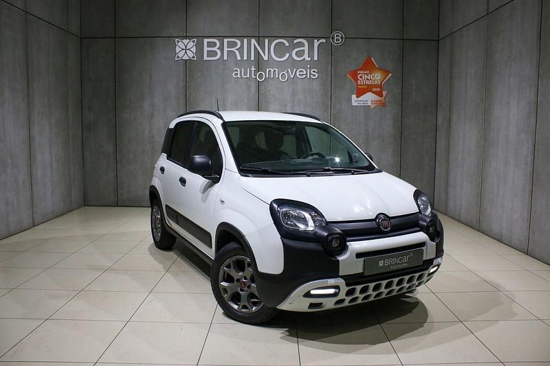 Branco Usado 2023 Fiat Panda Cross Cross Citadino | € 11.890 (Preço justo) - Imagem 1/4