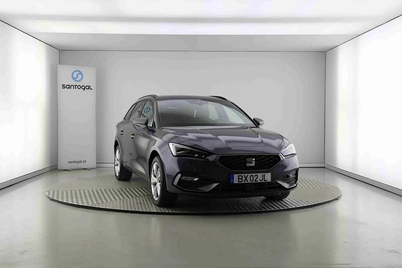 Cinzento Novo 2025 Seat Leon ST FR Carrinha | € 35.990 - Imagem 1/4