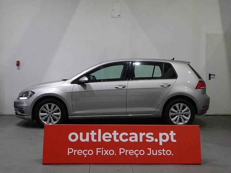 Usado VW Golf VII 115 HP (84 kW) 2019 Cinzento mauve metalizado