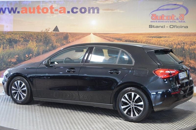 Usado Mercedes A160 Progressive 109 HP (80 kW) 2021 Preto