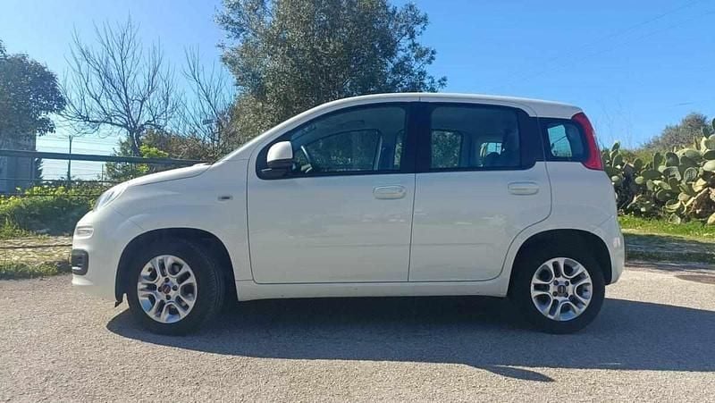 Usado Fiat Panda 69 HP (50 kW) 2019 Branco Citadino