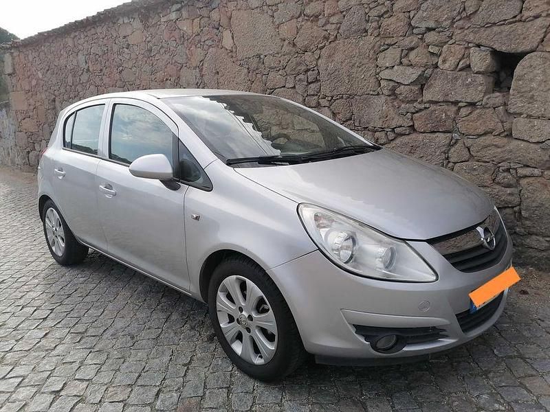 Usado Opel Corsa 80 HP (58 kW) 2008 Citadino