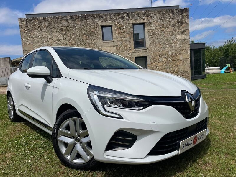 Branco Usado 2021 Renault Clio V SE | € 13.899 (Bom preço) - Imagem 1/4