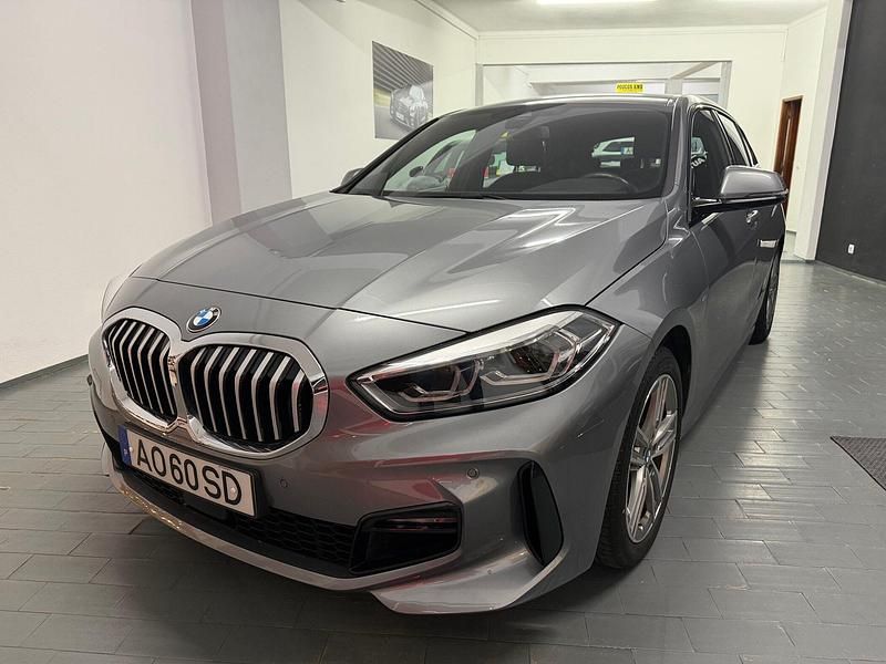Usado BMW 116 116 HP (85 kW) 2022 Cinza Citadino