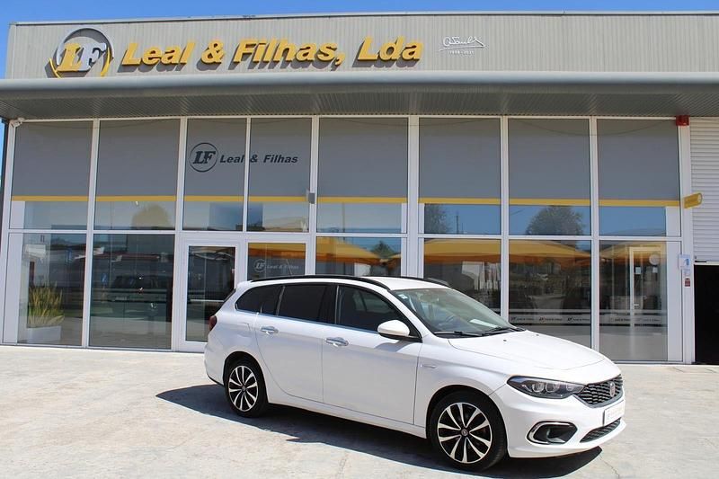 Branco Usado 2018 Fiat Tipo Lounge Carrinha | € 12.990 (Preço justo) - Imagem 1/4