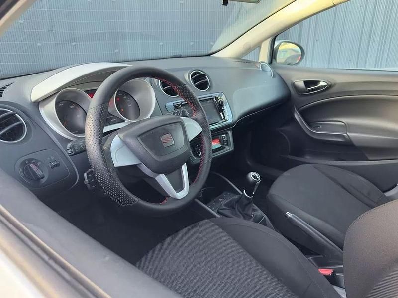 Usado Seat Ibiza 90 HP (66 kW) 2009 Cinza antracite Citadino