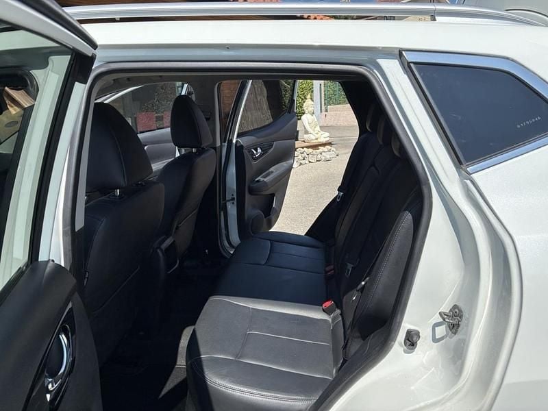 Branco Usado 2016 Nissan Qashqai SUV | € 14.950 (Preço justo) - Imagem 1/1