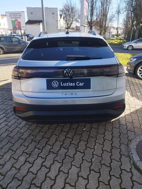 Usado VW Taigo 95 HP (69 kW) 2024 Cinza SUV