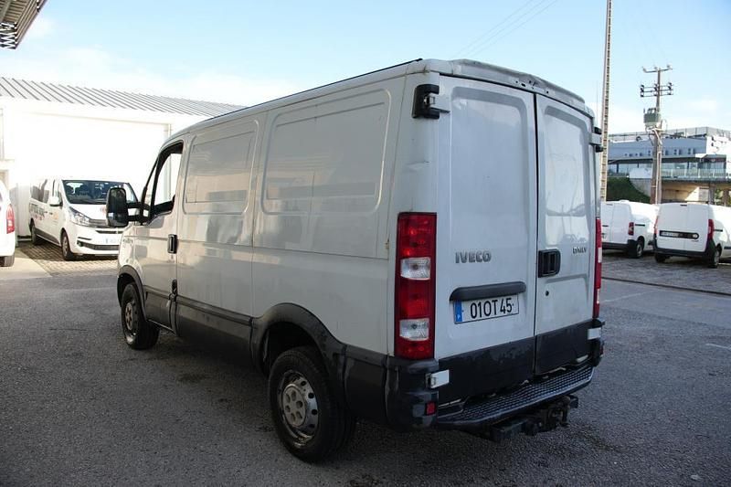 Usado Iveco Daily 106 HP (77 kW) 2014 Branco