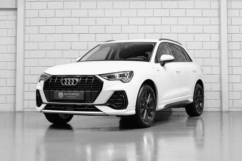 Usado Audi Q3 S-Line 245 HP (180 kW) 2022 Branco SUV