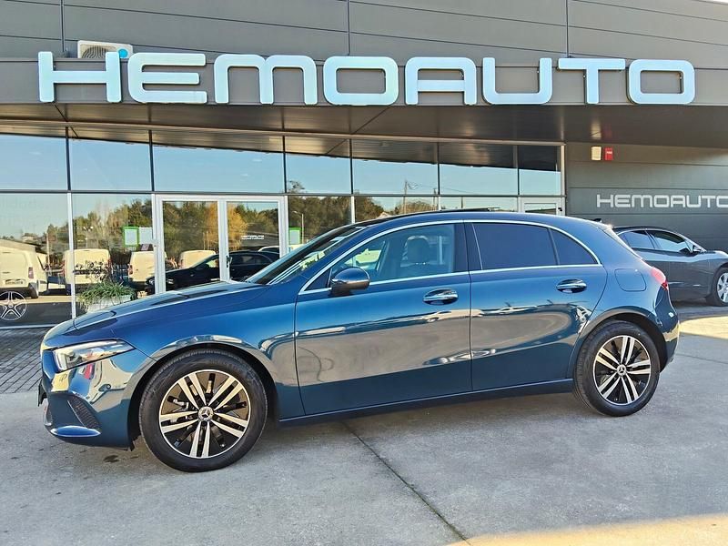 Azul Usado 2021 Mercedes A250 Style | € 28.890 (Preço elevado) - Imagem 1/4