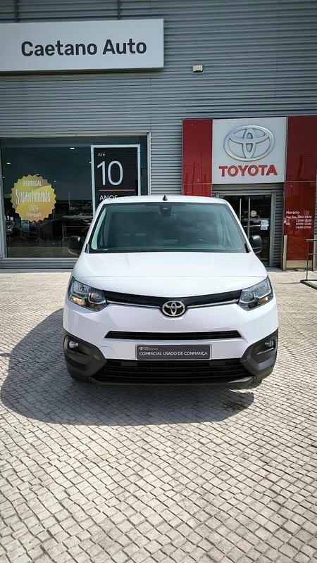 Usado Toyota Proace City City 100 HP (73 kW) 2023 Branco (sólida) Monovolume