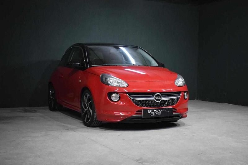 Usado Opel Adam 116 HP (85 kW) 2014 Vermelho Citadino