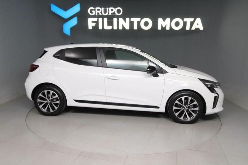 Usado Mitsubishi Colt 101 HP (74 kW) 2025 Branco Citadino
