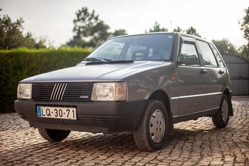 Usado Fiat Uno 58 HP (42 kW) 1988 Citadino