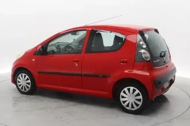 Usado Citroën C1 68 HP (50 kW) 2009 Vermelho Citadino