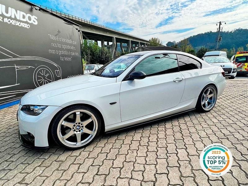 Branco Usado 2007 BMW 335 Coupé | € 32.900 (Caro) - Imagem 1/4