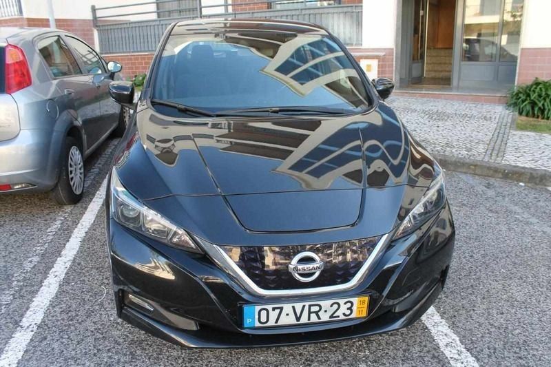 Preto Usado 2018 Nissan Leaf Citadino | € 11.400 (Preço justo) - Imagem 1/4