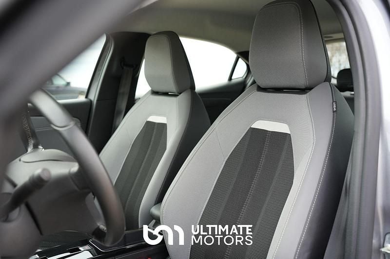 Usado Opel Mokka-e Elegance 100 kW (136 HP) 2023 Preto SUV