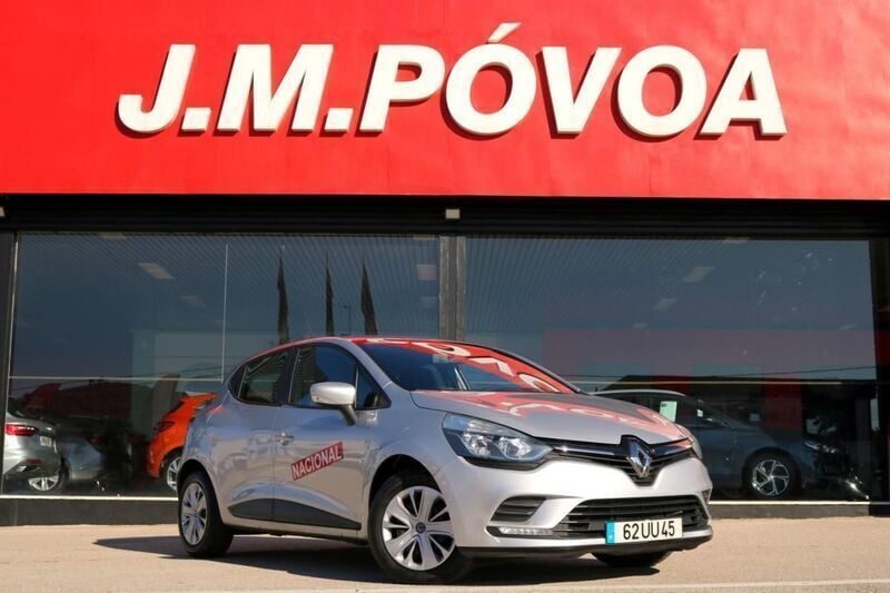 Cinzento Usado 2018 Renault Clio IV Intens Van | € 10.490 (Bom preço) - Imagem 1/4