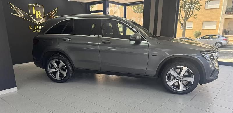 Usado Mercedes GLC300e 320 HP (235 kW) 2021 Cinzento Coupé