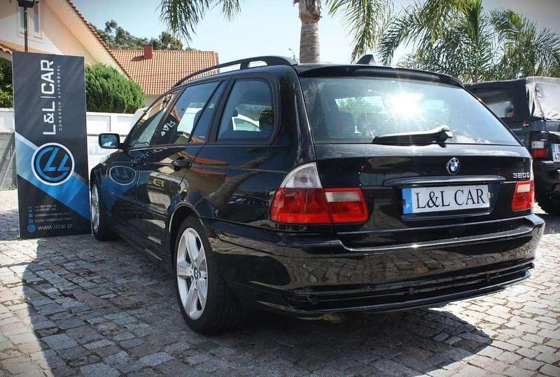 Usado BMW 320 150 HP (110 kW) 2005 Preto