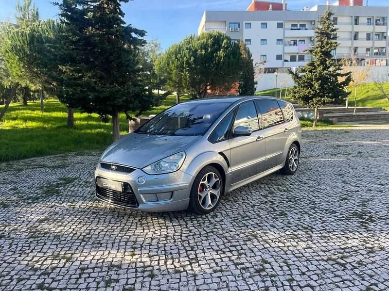 Usado Ford S-MAX S 175 HP (128 kW) 2010 Cinzento Monovolume
