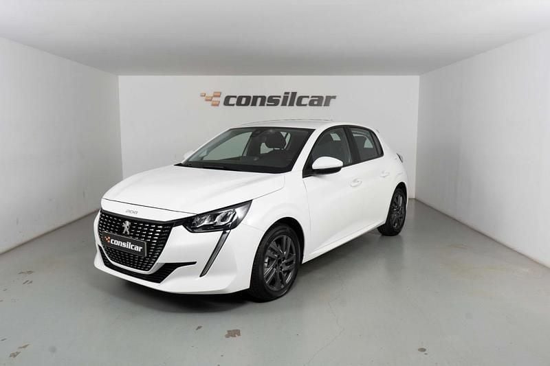 Branco Usado 2020 Peugeot 208 Active Citadino | € 13.980 (Preço justo) - Imagem 1/2